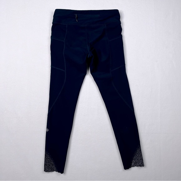 Lululemon Navy Blue Sparkly Leggings Women Sz 6 25" Tight Stuff High-Rise Capri - Picture 3 of 9